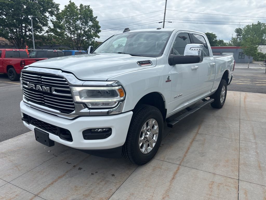 Used 2023 RAM 2500 Laramie AWD/4WD image 6