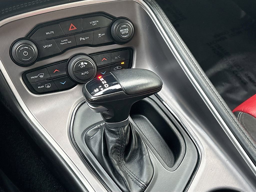 Used 2021 Dodge Challenger R/T w/ Performance Handling Group image 17
