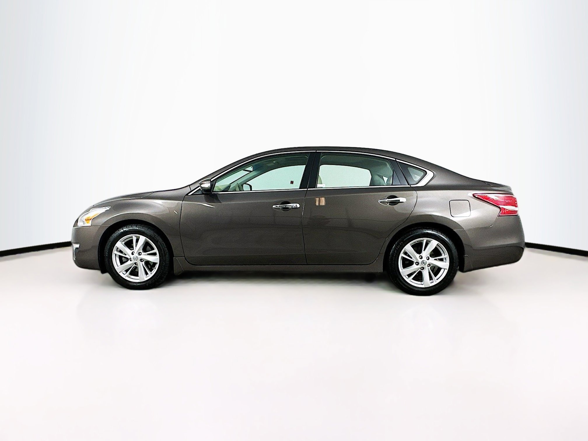 Used 2013 Nissan Altima 2.5 SL image 4