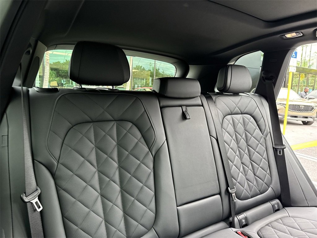 Used 2026 BMW X5 M60i image 48