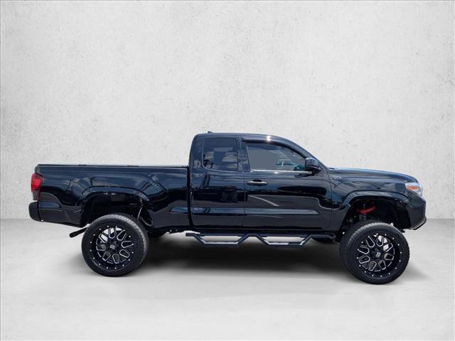Used 2019 Toyota Tacoma SR RWD image 4