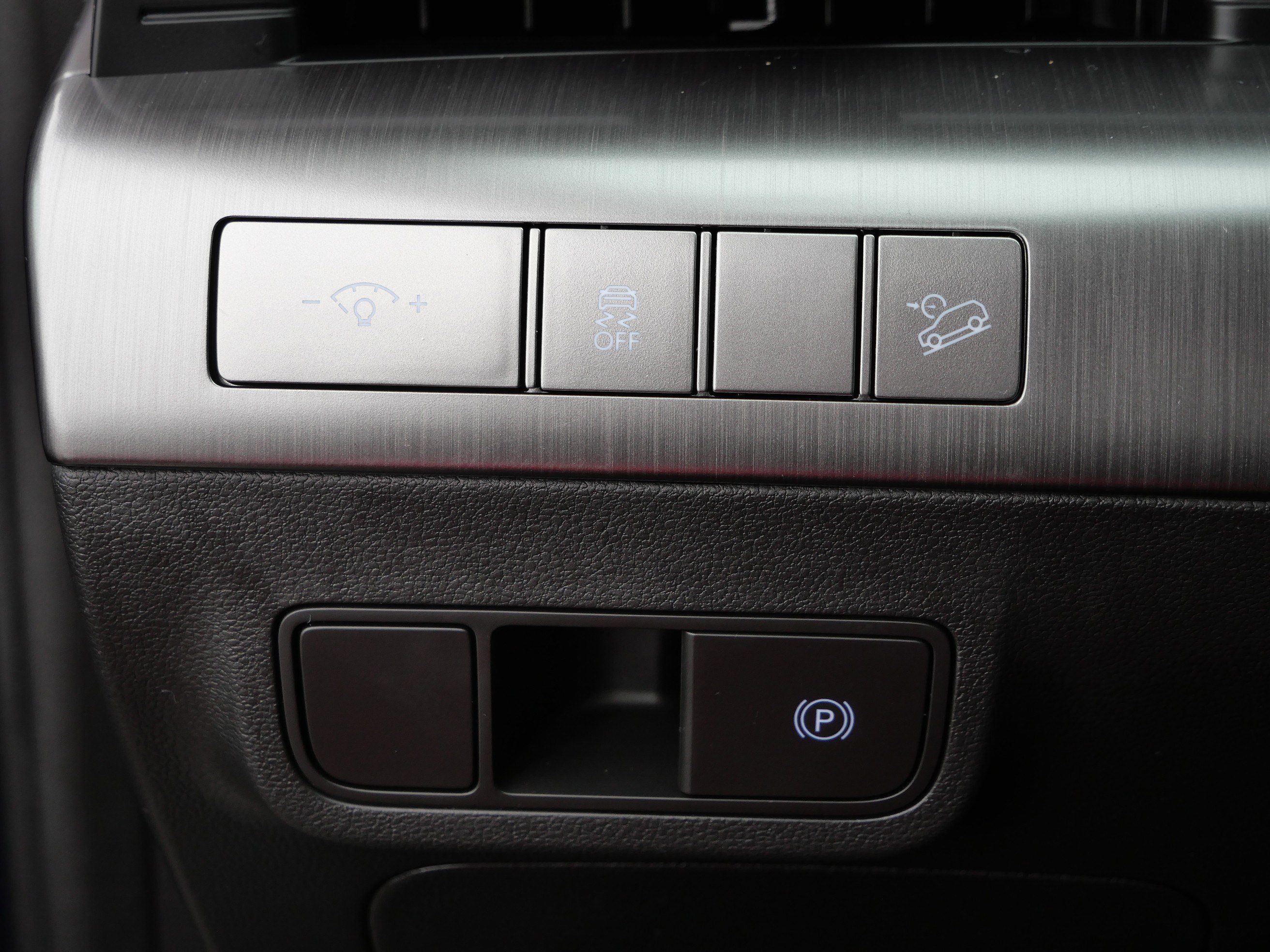 Certified 2025 Hyundai Kona SEL image 21