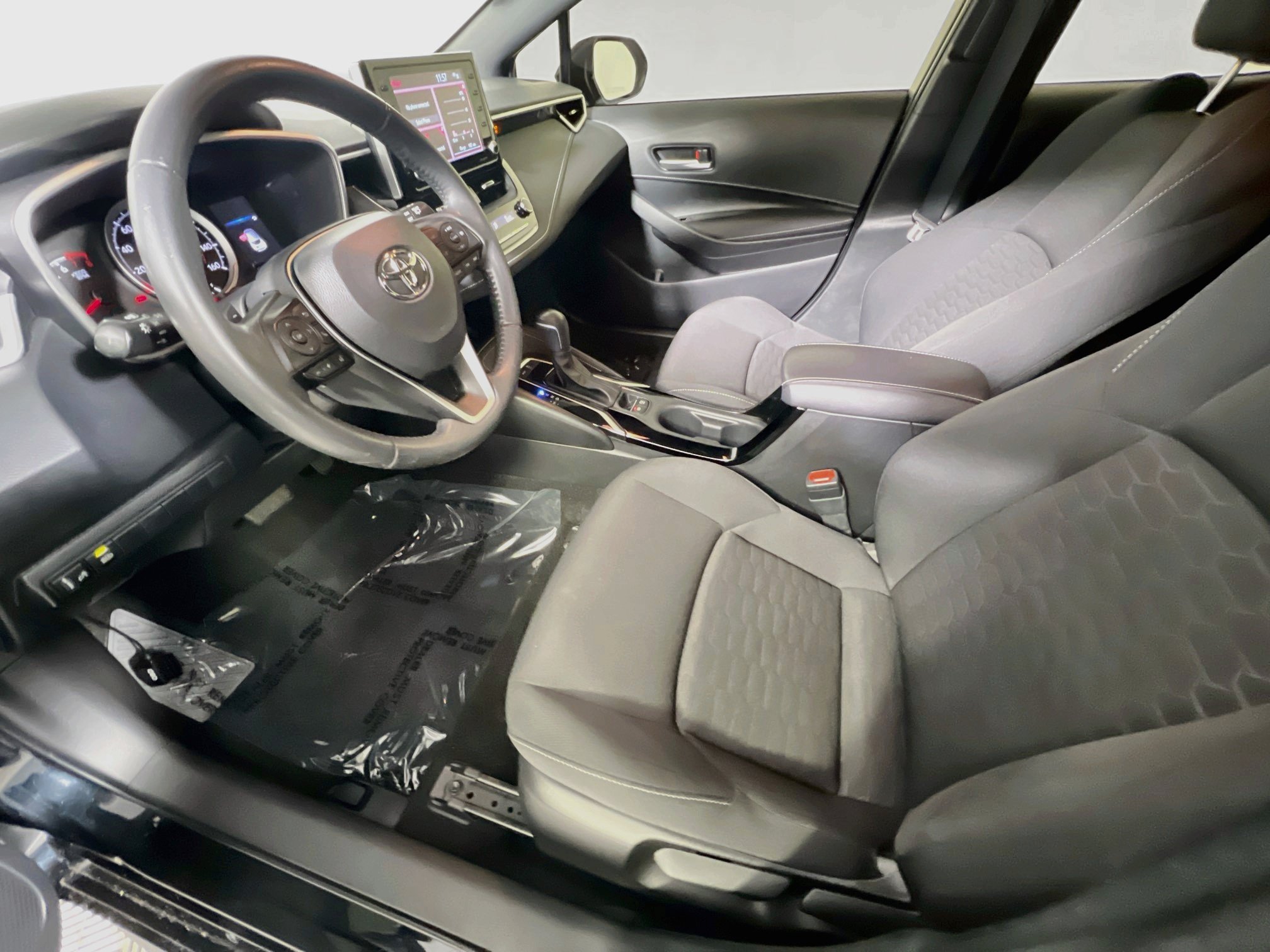 Used 2022 Toyota Corolla SE FWD image 15