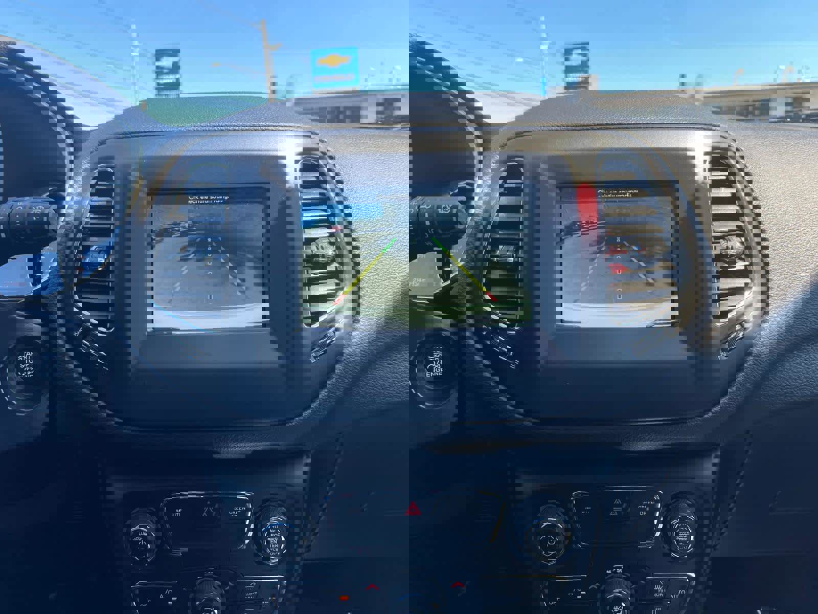 Used 2021 Jeep Compass Latitude image 29