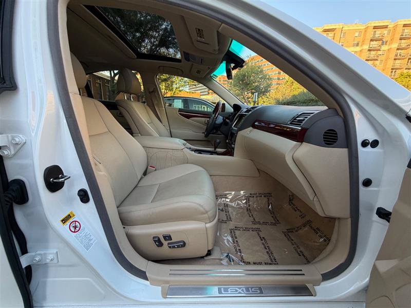 Used 2007 Lexus LS 460 RWD image 20