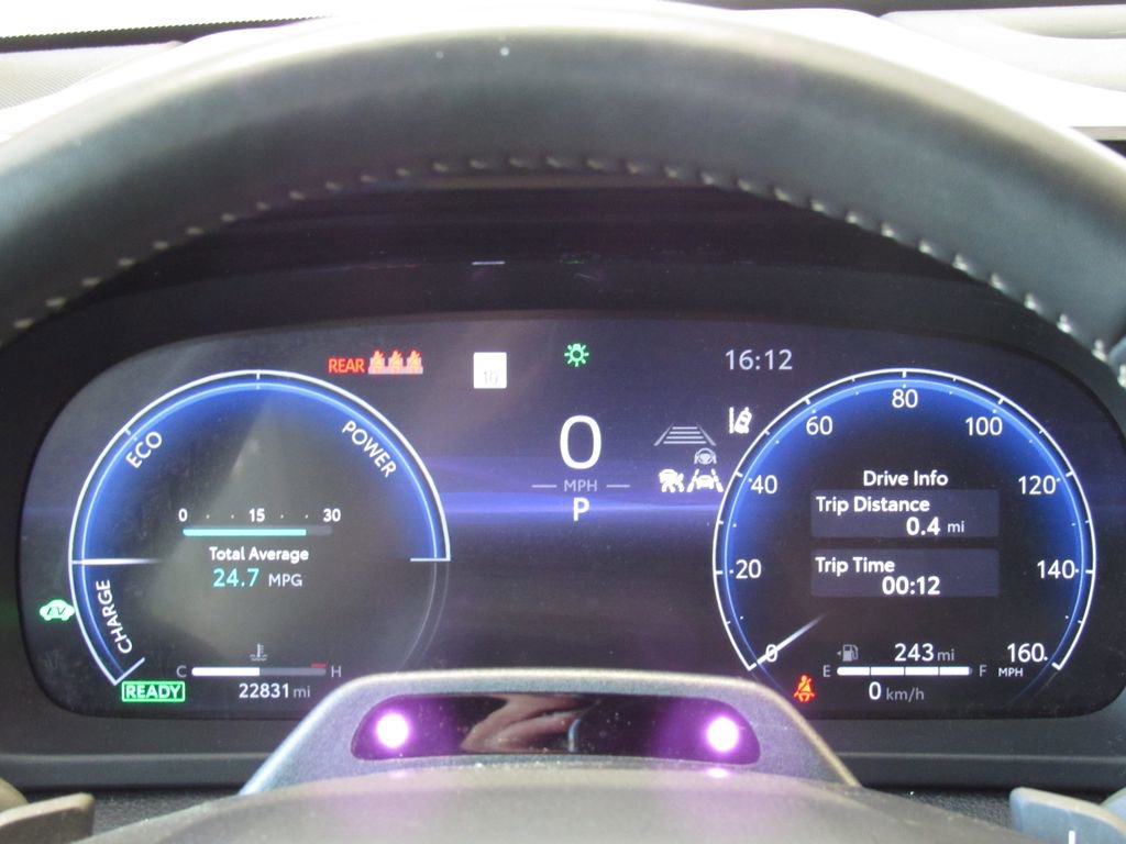 Used 2024 Toyota Crown Platinum AWD/4WD image 23