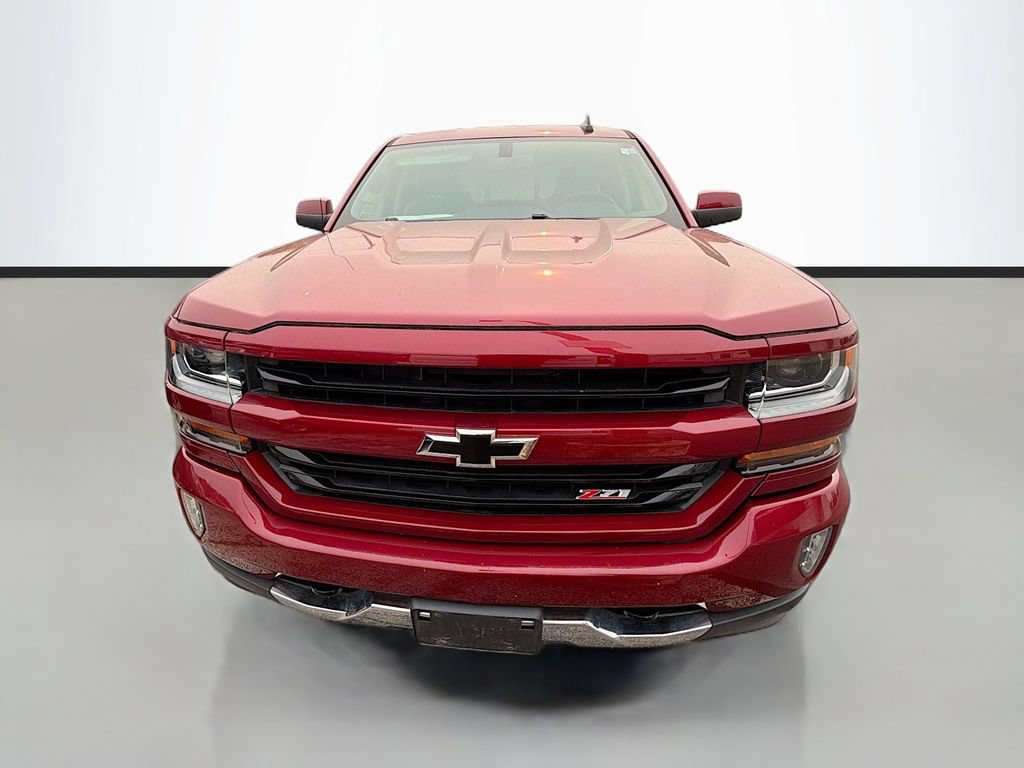 Used 2018 Chevrolet Silverado 1500 LT w/ All Star Edition AWD/4WD image 2