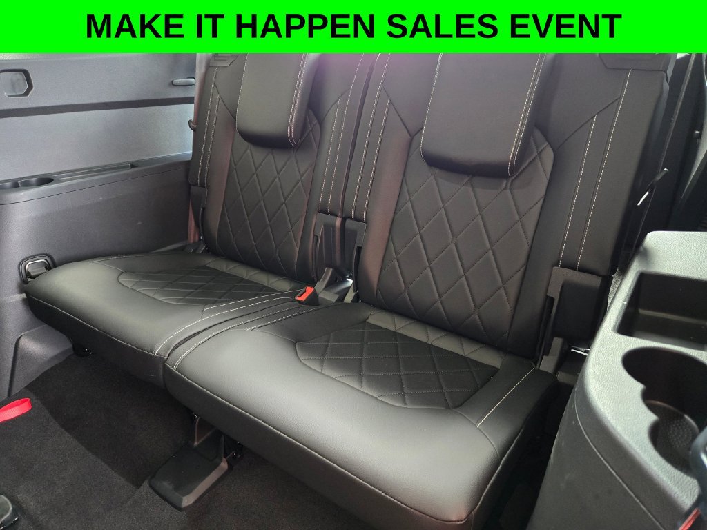 Used 2025 Volkswagen Atlas SEL Premium R-Line AWD/4WD image 16