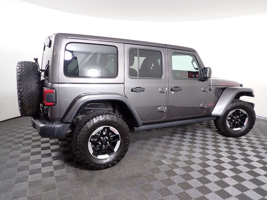 Used 2018 Jeep Wrangler Unlimited Rubicon w/ Dual Top Group AWD/4WD image 17
