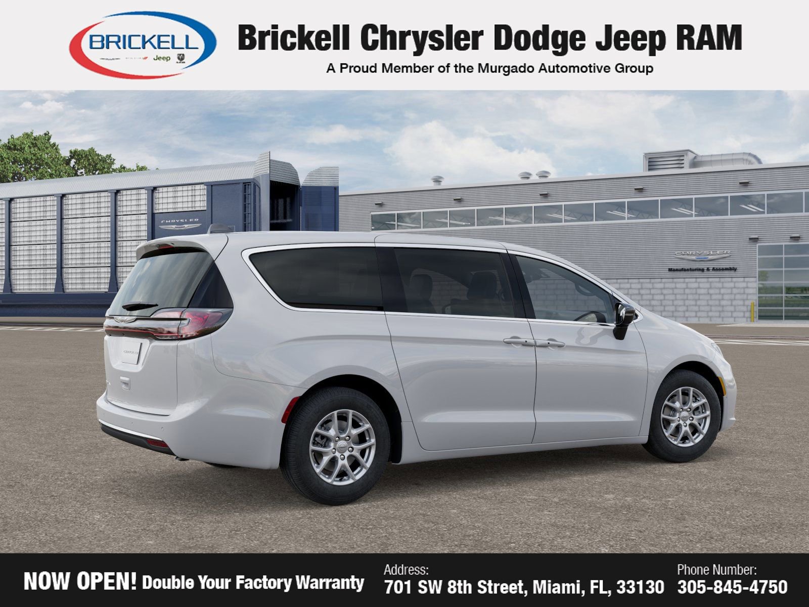 New 2026 Chrysler Pacifica Select image 4