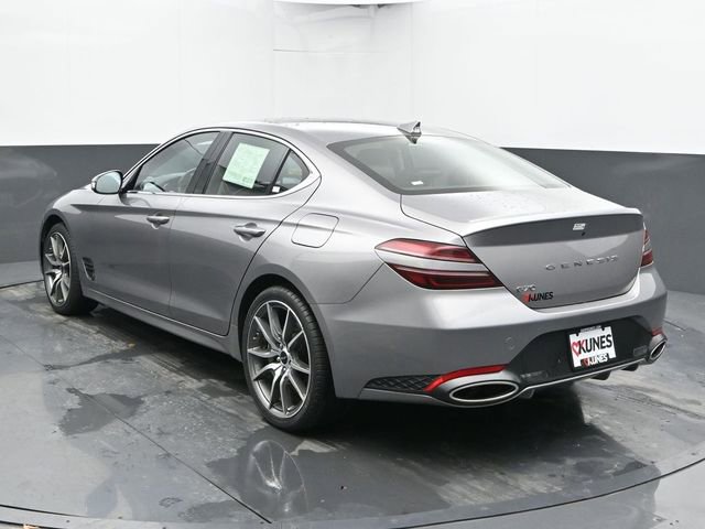 Used 2025 Genesis G70 2.5T image 8