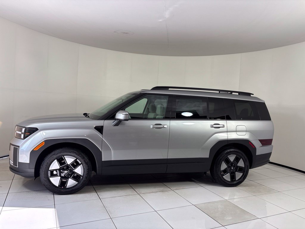 New 2027 Hyundai Santa Fe SEL FWD image 2