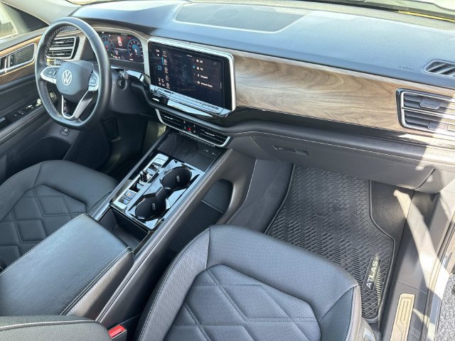 Certified 2025 Volkswagen Atlas SE AWD/4WD image 34