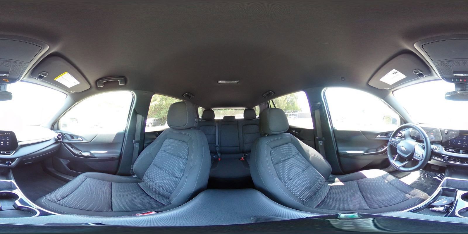 Used 2025 Chevrolet Equinox LT FWD image 41