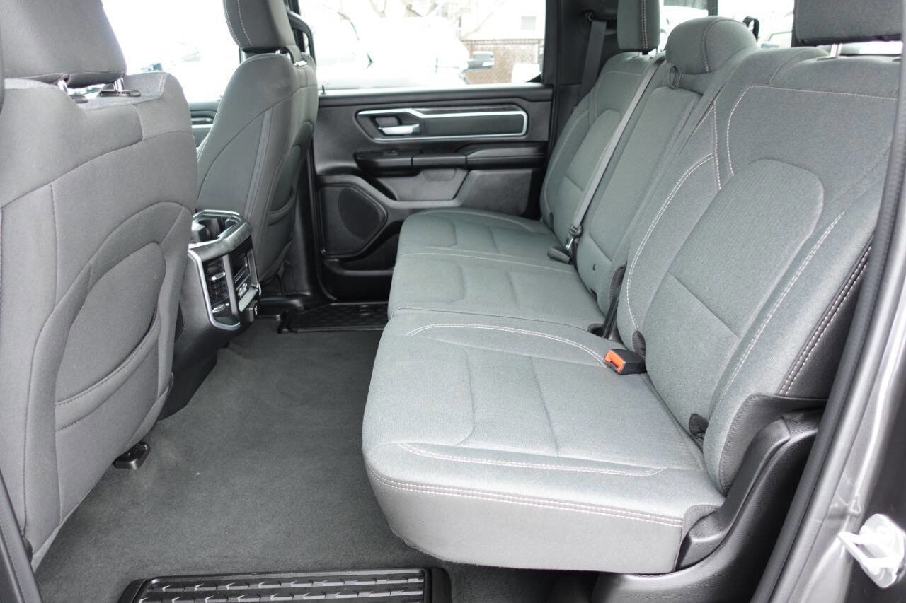Used 2022 RAM 1500 Big Horn AWD/4WD image 24