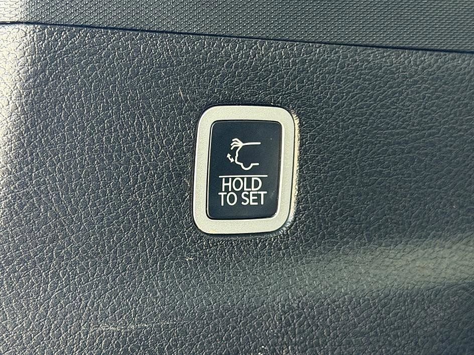 Used 2025 Subaru BRZ Limited image 16