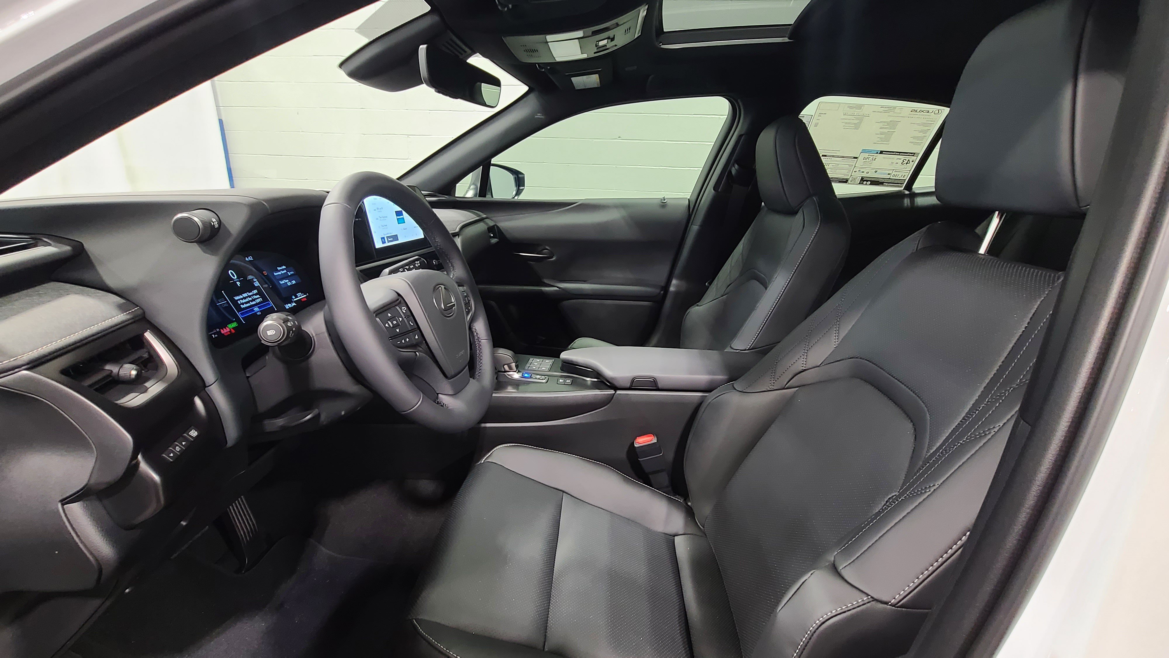 Certified 2026 Lexus UX 300h FWD w/ Accessory Package (2T) image 28