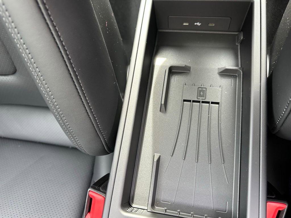 Certified 2026 Porsche 911 Carrera GTS image 28