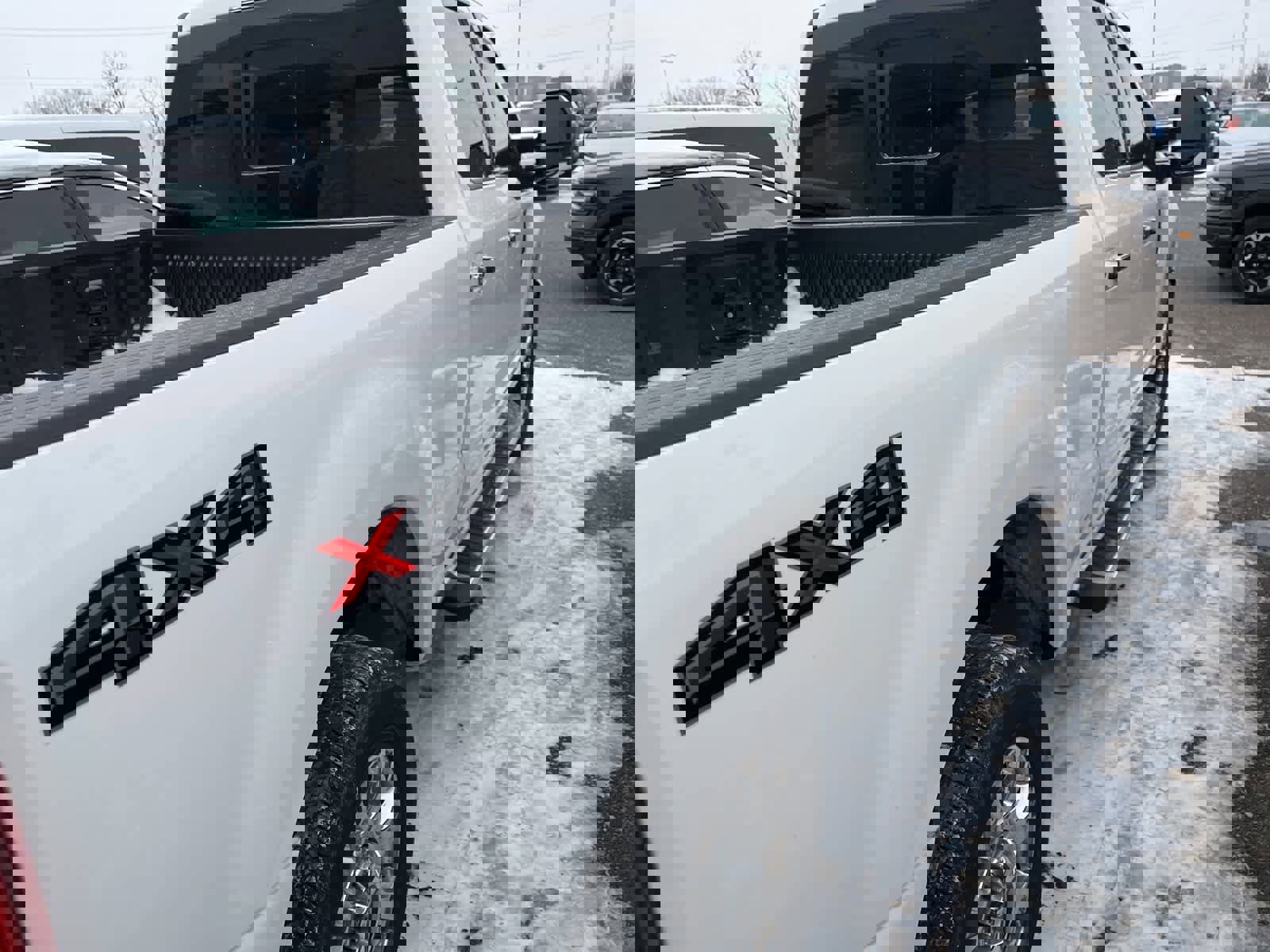 Used 2022 Ford F350 Lariat w/ Lariat Ultimate Package image 18