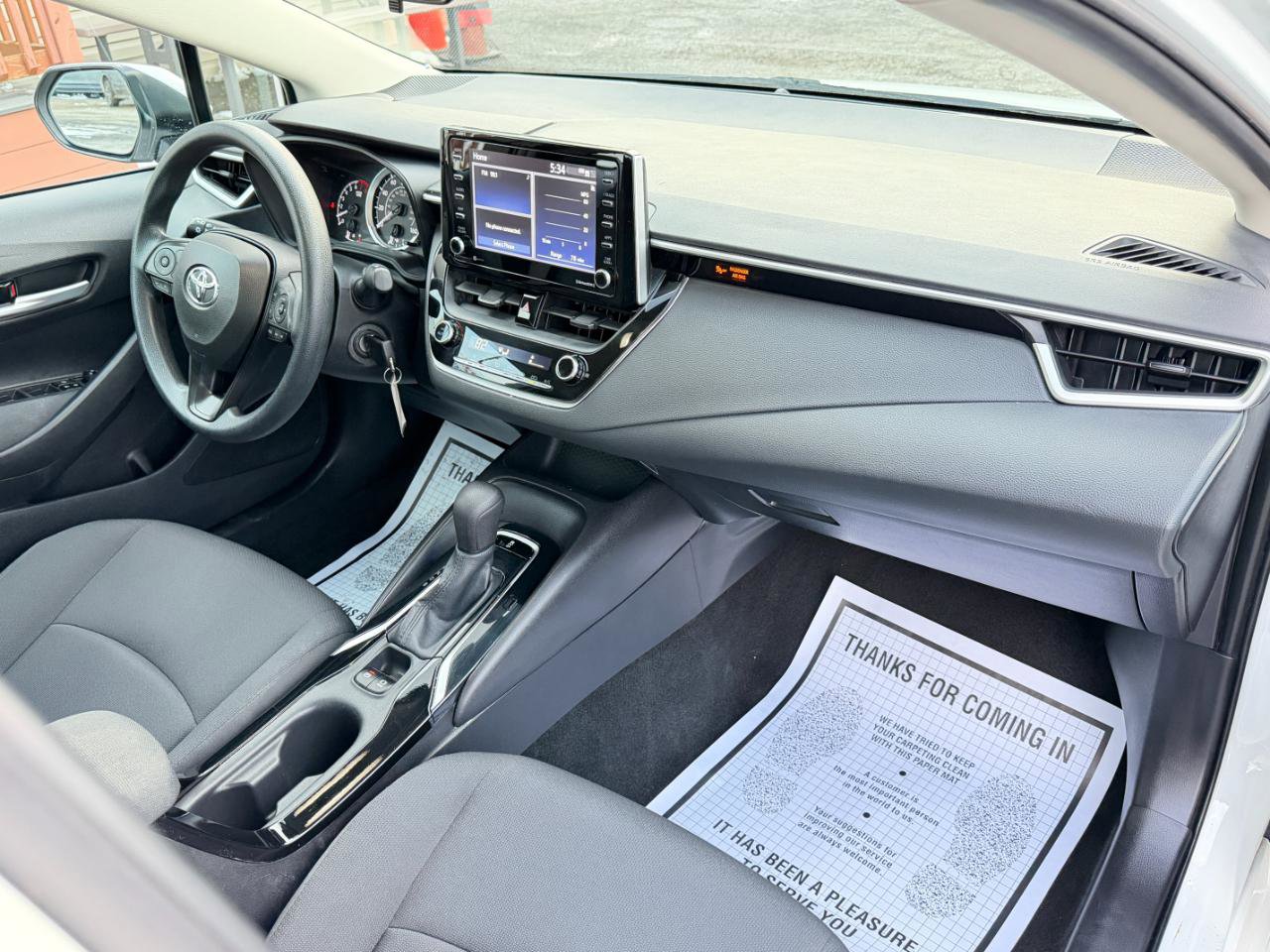 Used 2021 Toyota Corolla LE FWD image 32