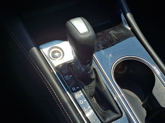 Used 2023 Nissan Altima 2.5 SV FWD image 16