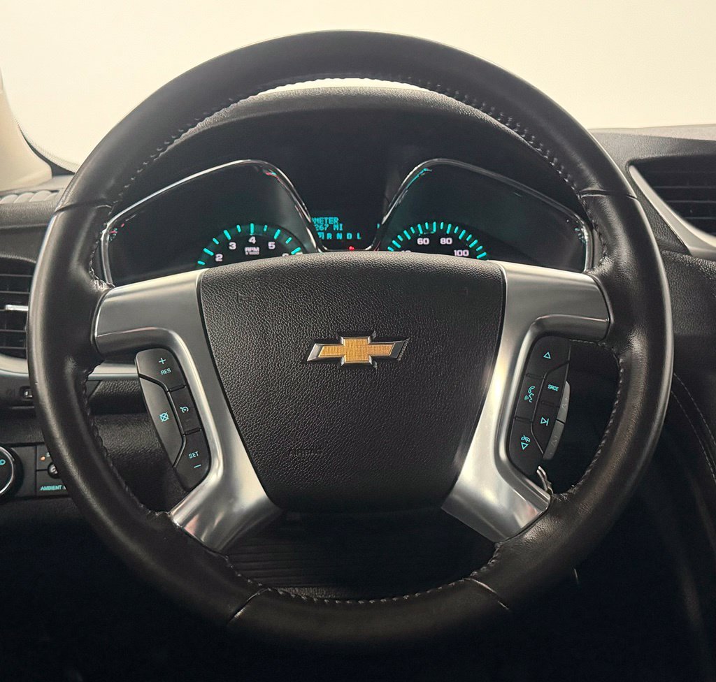 Used 2017 Chevrolet Traverse LT w/ Style and Technology Package AWD/4WD image 16