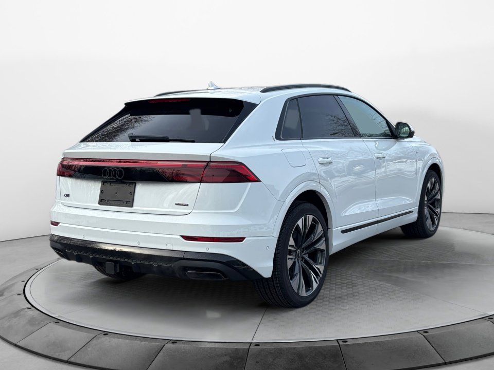 New 2026 Audi Q8 Premium Plus w/ Premium Plus Package image 7