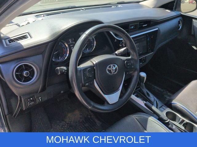 Used 2019 Toyota Corolla SE w/ SE Premium Package FWD image 9