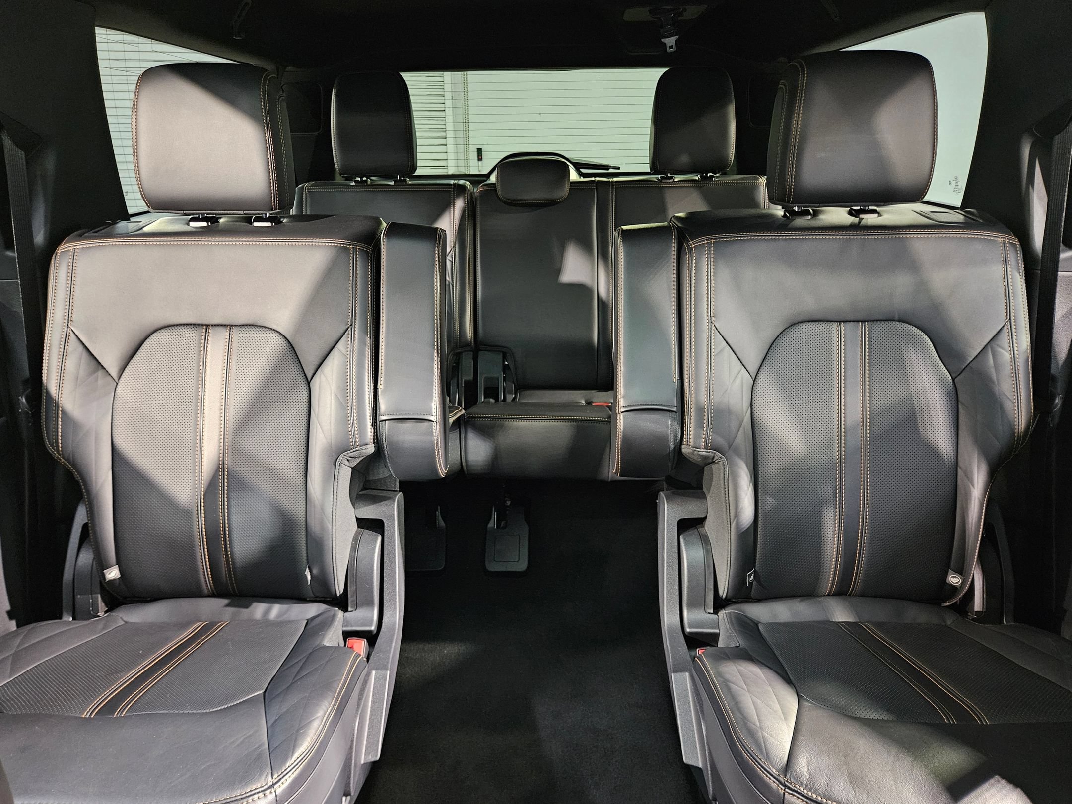 Used 2023 Ford Expedition Max Platinum AWD/4WD image 13
