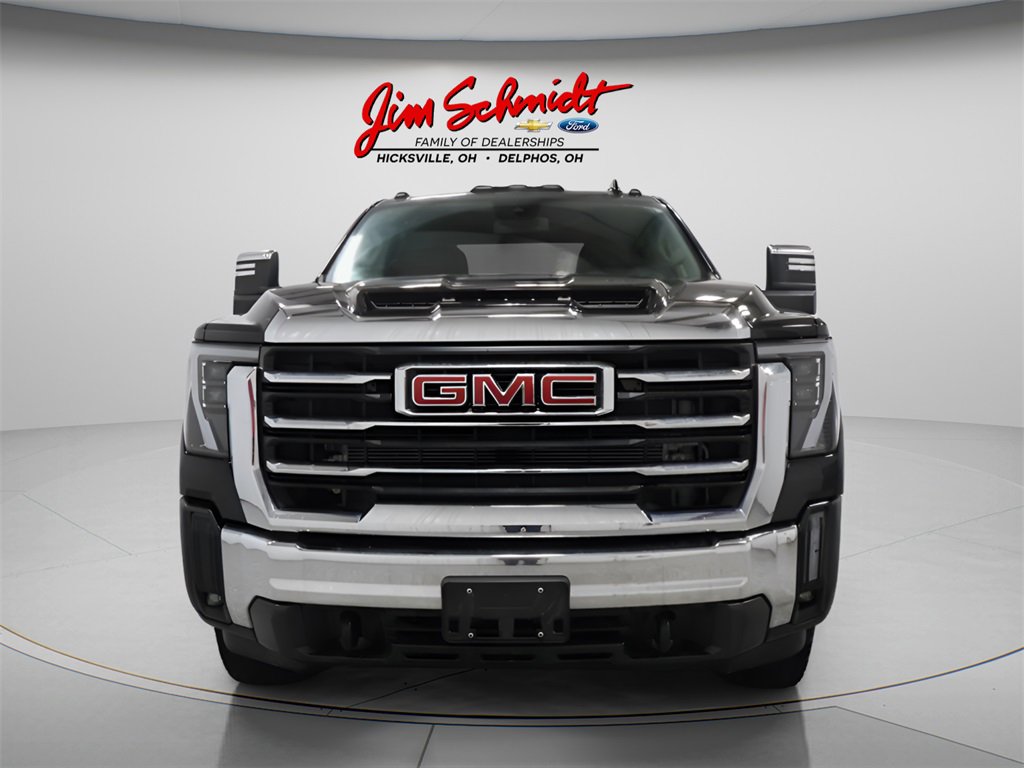 Used 2024 GMC Sierra 2500 SLT w/ SLT Convenience Package image 3