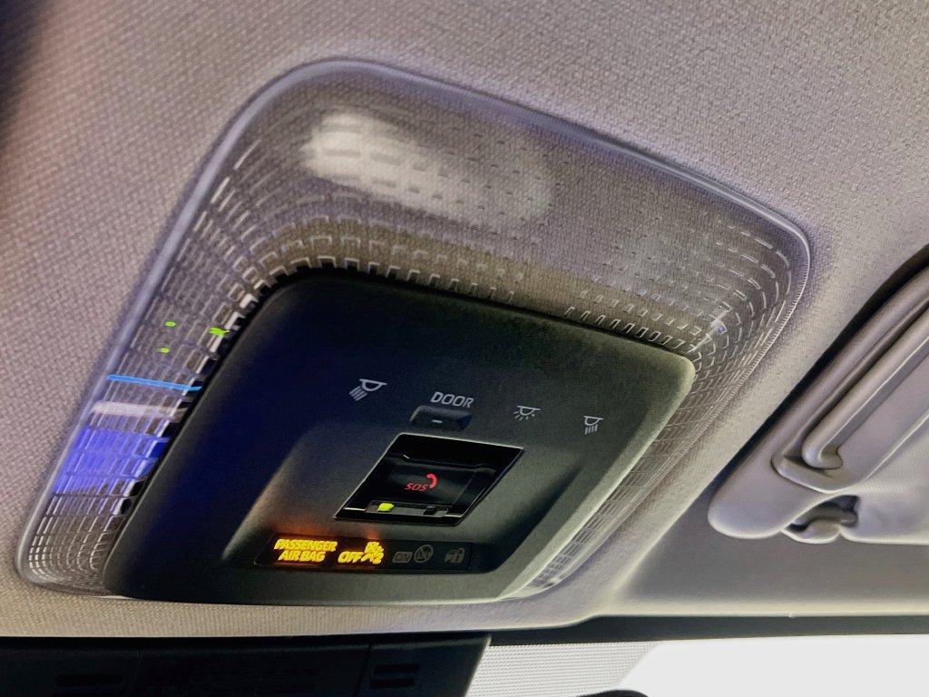 New 2027 Toyota Prius XLE FWD image 18