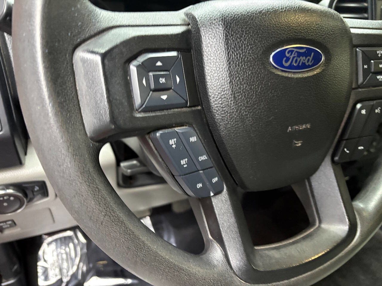 Used 2016 Ford F150 XL w/ Equipment Group 101A Mid image 22