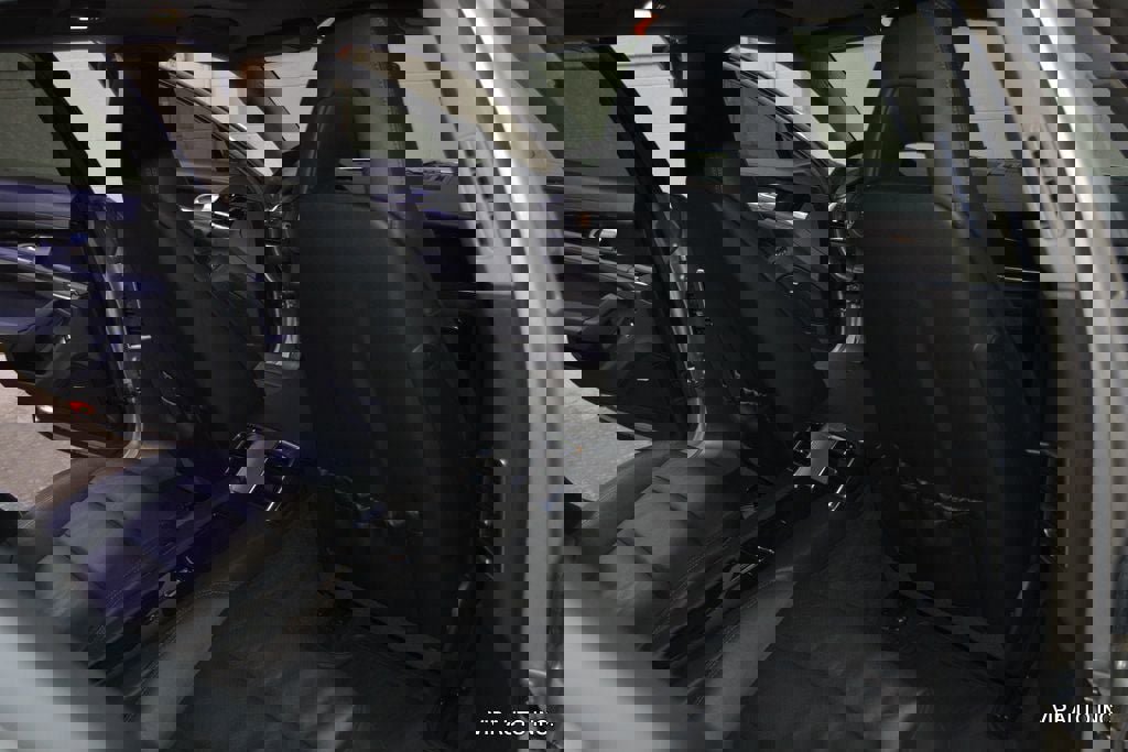 Used 2011 Porsche Panamera 4 AWD/4WD image 19