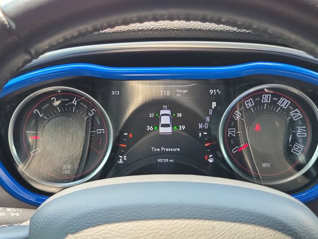 Used 2019 Dodge Challenger SXT RWD image 23