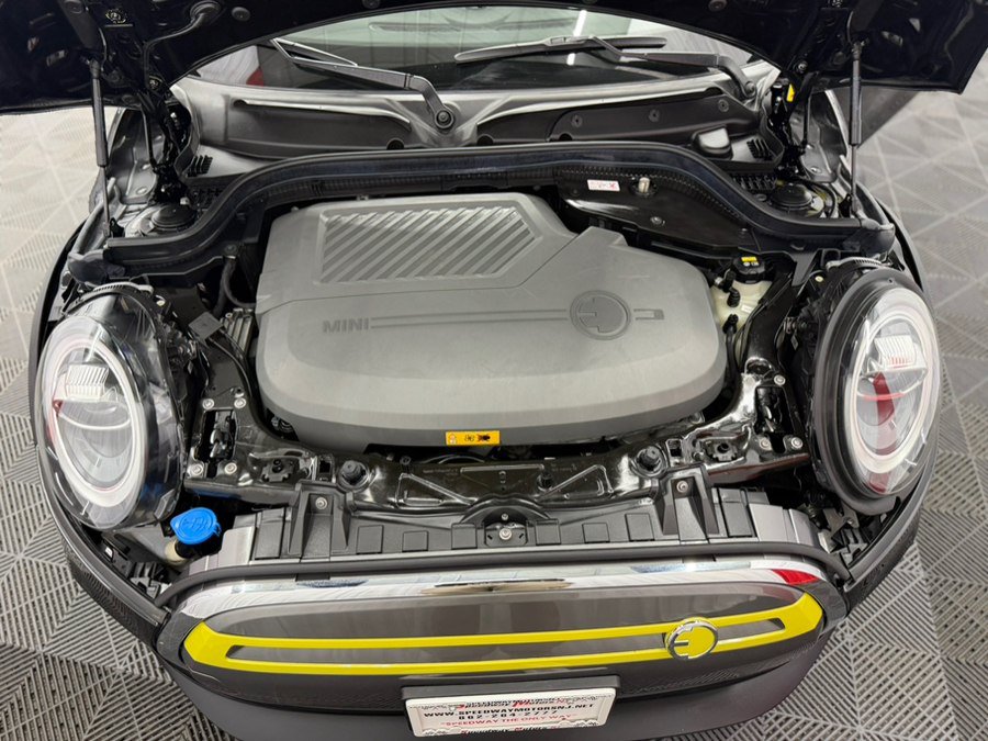 Used 2020 MINI Cooper SE w/ 6.5" Touchscreen Package FWD image 34