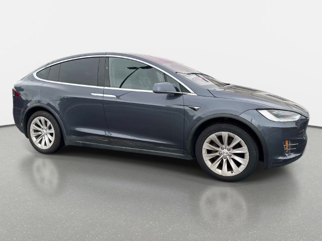 Used 2020 Tesla Model X Long Range AWD/4WD image 7
