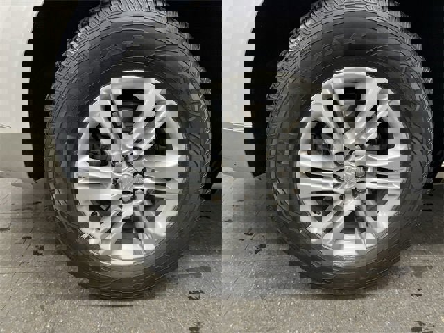 Certified 2021 Buick Enclave Essence w/ Sound and Sites Package image 33