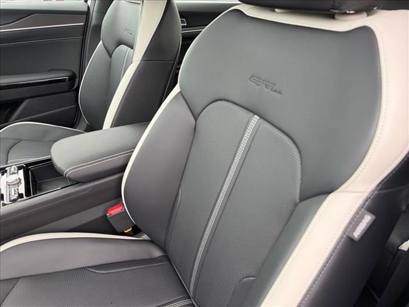 New 2026 Kia K5 GT-Line image 11