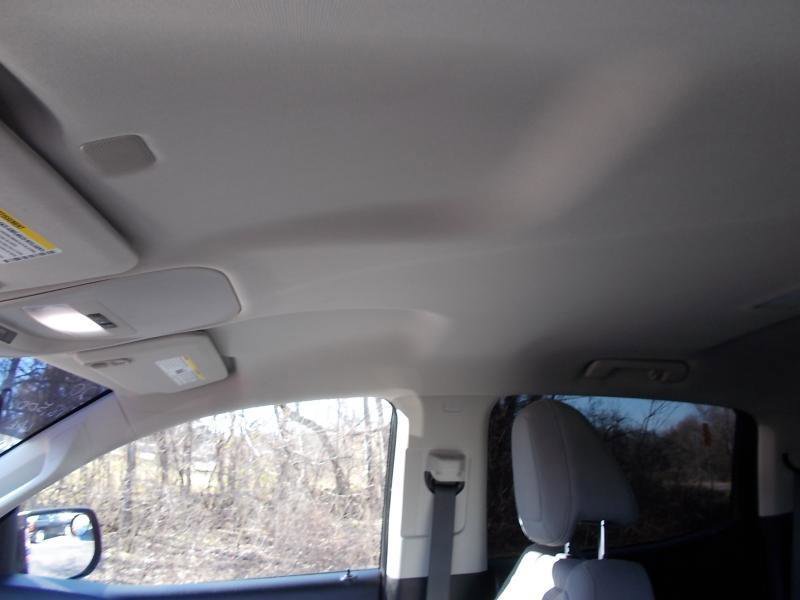 Used 2020 Chevrolet Colorado W/T RWD image 28