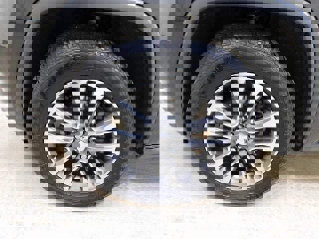 Used 2018 Jeep Grand Cherokee Limited w/ Luxury Group II image 11