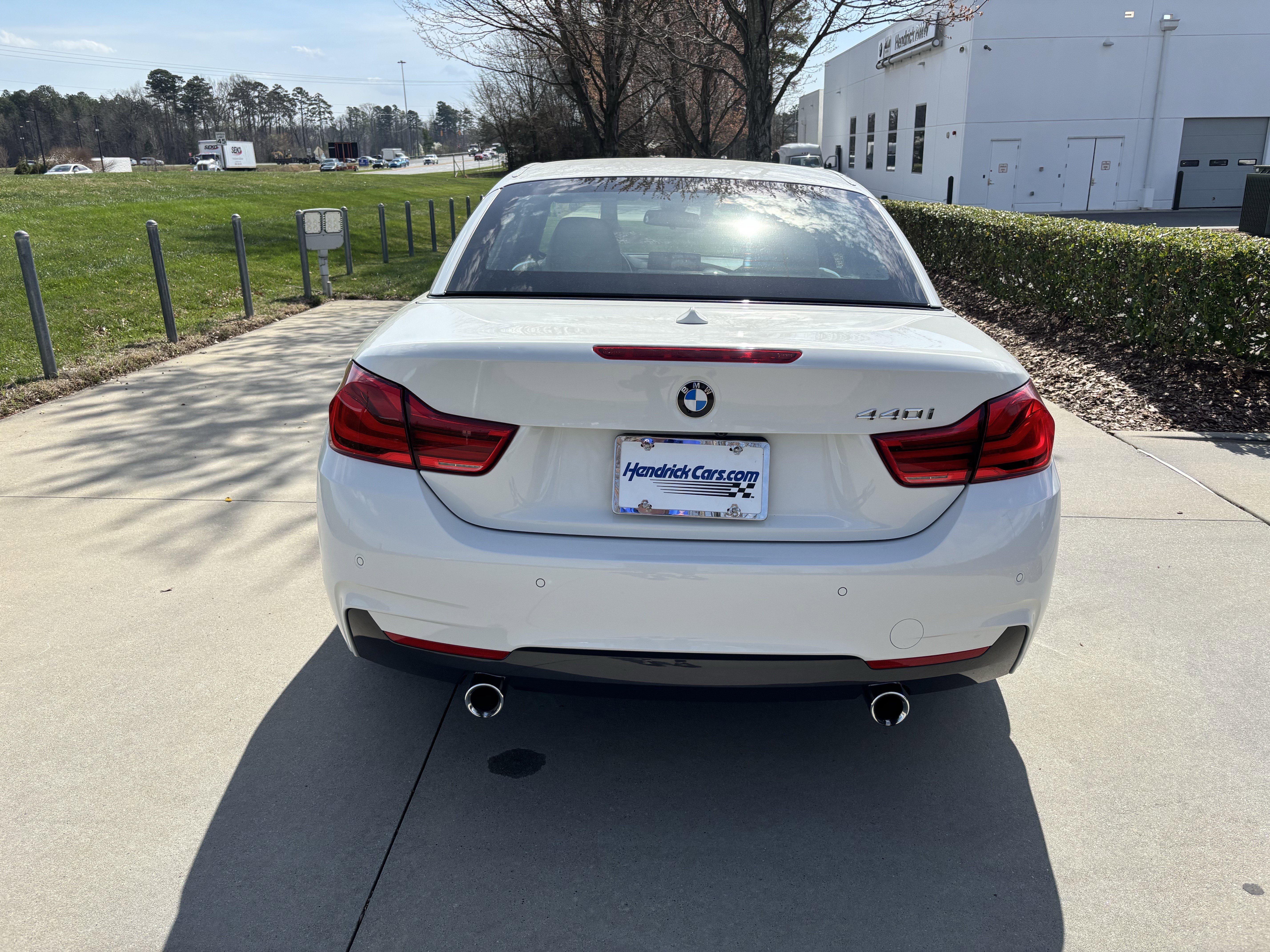 Used 2018 BMW 440i Convertible image 9