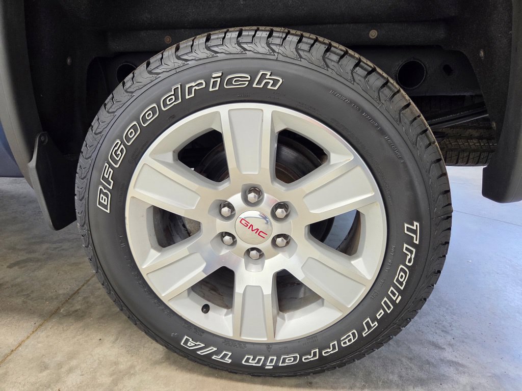 Used 2017 GMC Sierra 1500 SLE w/ SLE Value Package AWD/4WD image 12