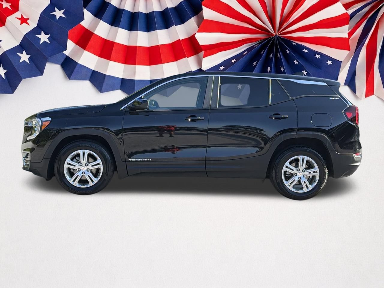 Used 2024 GMC Terrain SLE FWD image 21