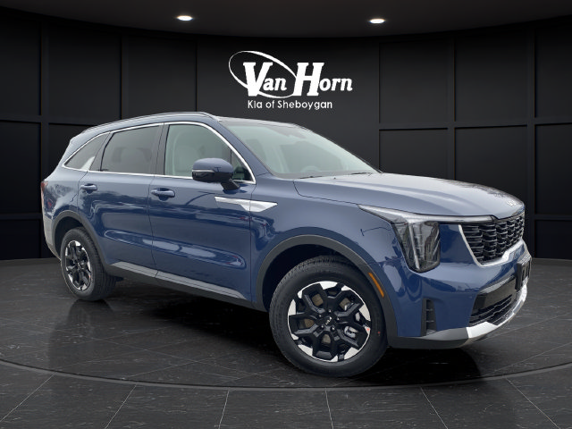 New 2026 Kia Sorento S w/ S Panoramic Sunroof Package