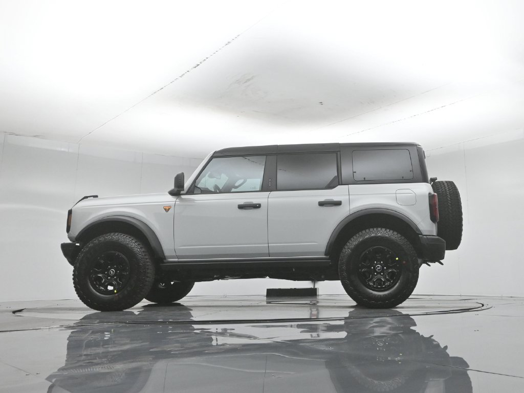 New 2026 Ford Bronco Badlands w/ Wildtrak Package AWD/4WD image 52