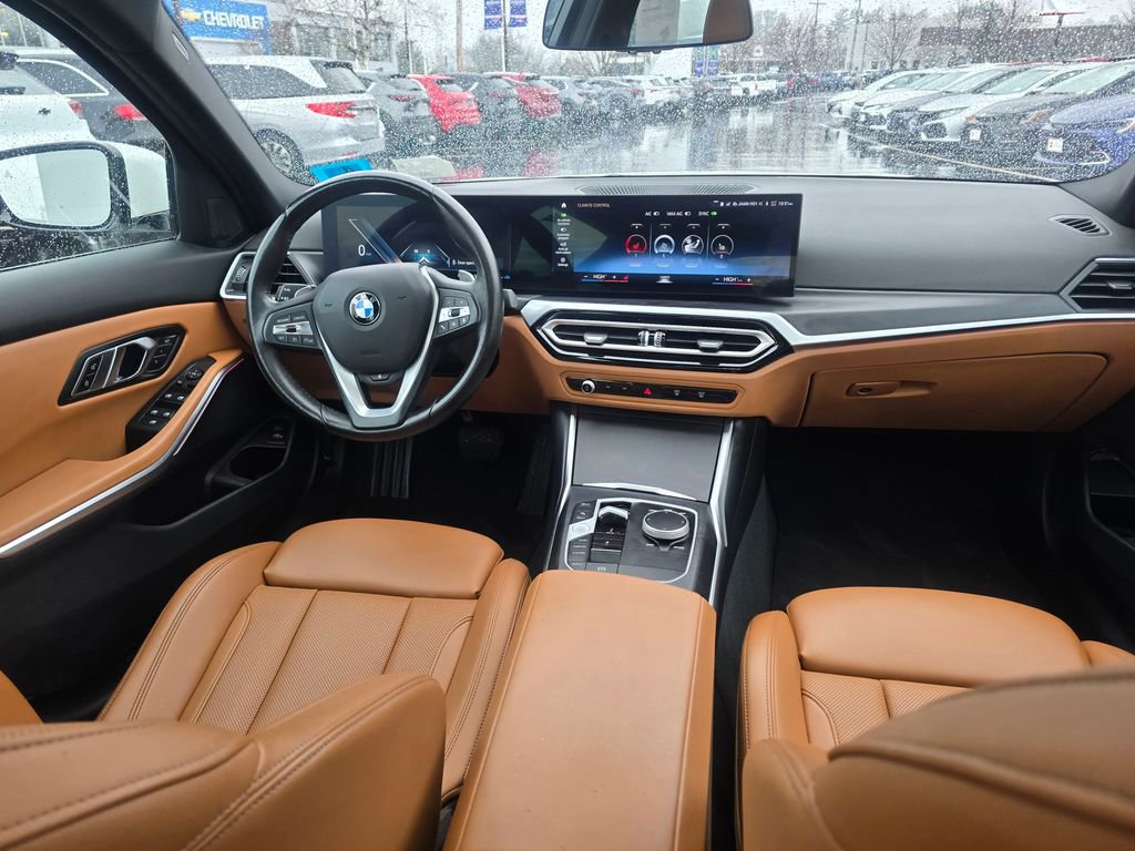 Used 2023 BMW 330i xDrive Sedan w/ Driving Assistance Package image 15