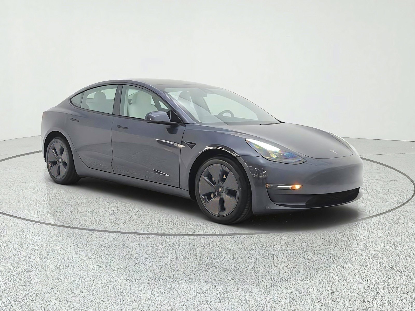 Used 2022 Tesla Model 3 Long Range AWD/4WD image 3
