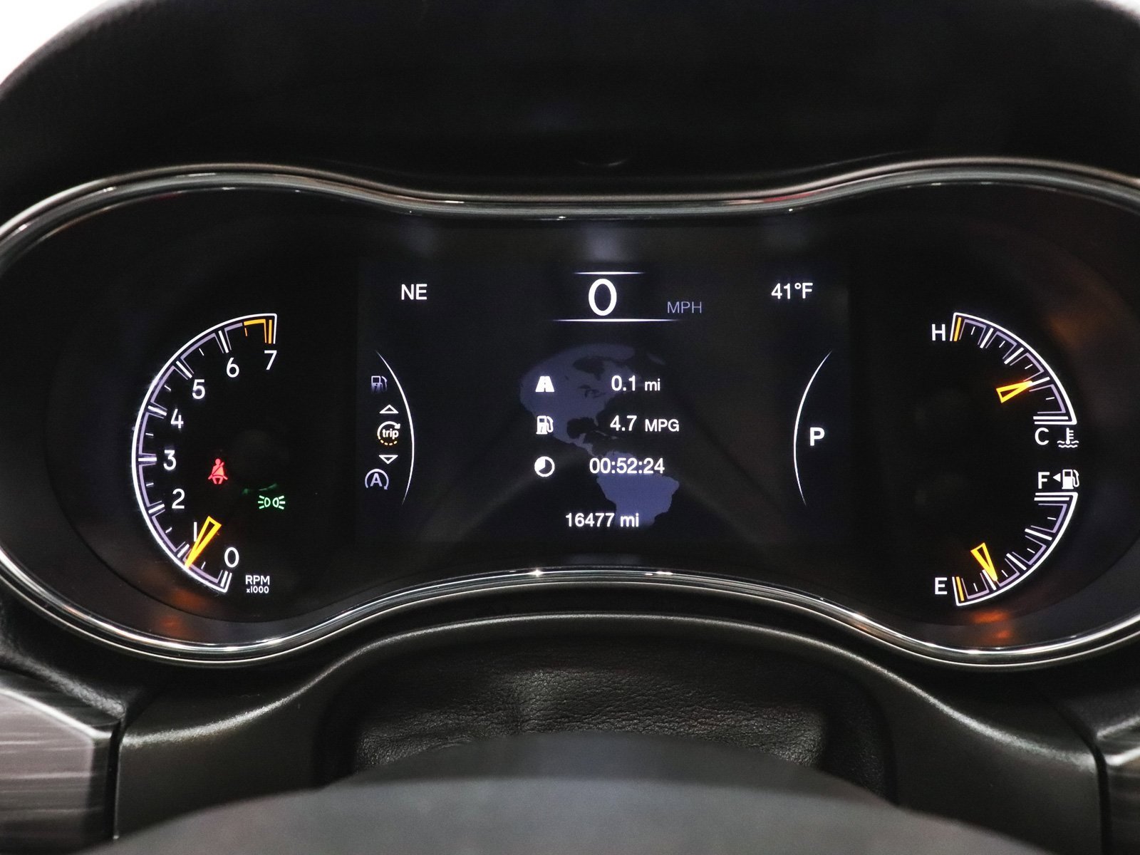 Used 2021 Jeep Grand Cherokee Laredo image 28