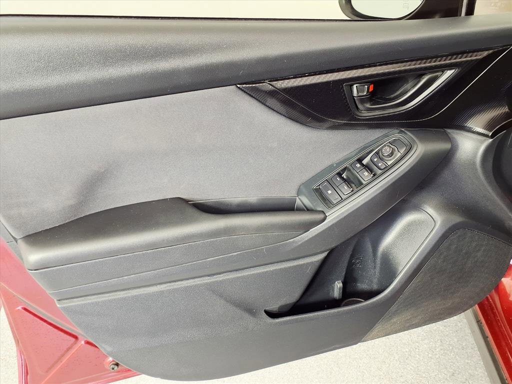 Used 2018 Subaru Crosstrek 2.0i Premium w/ Eyesight System image 25