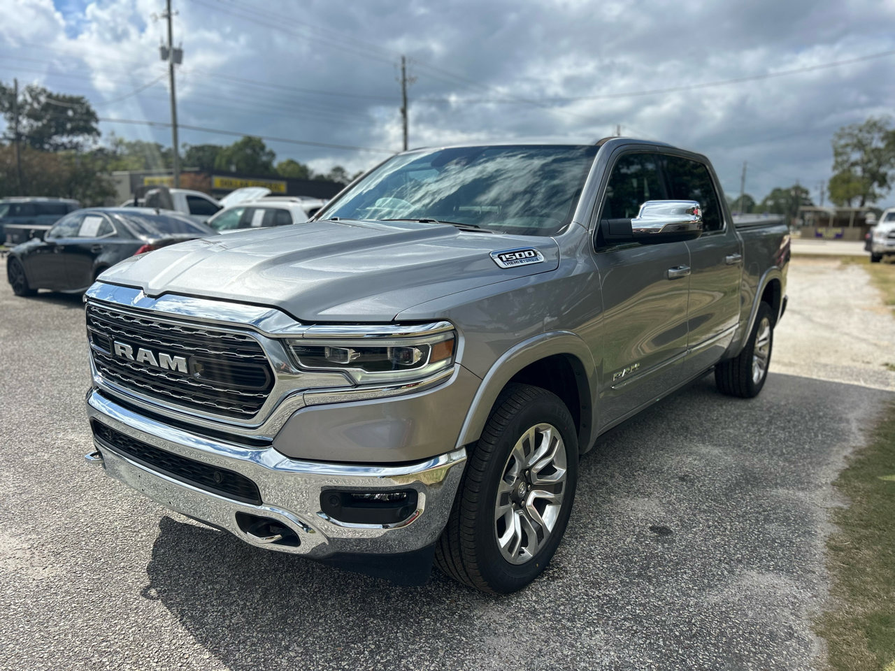 Used 2023 RAM 1500 Limited image 7